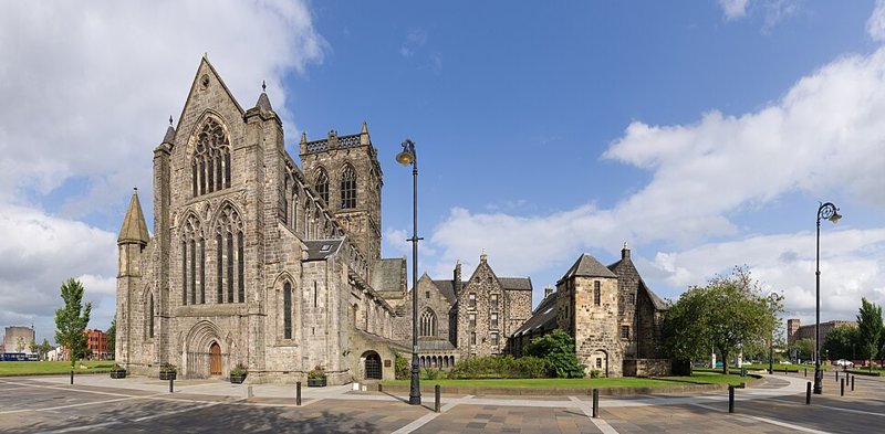 Paisley — local landmark view