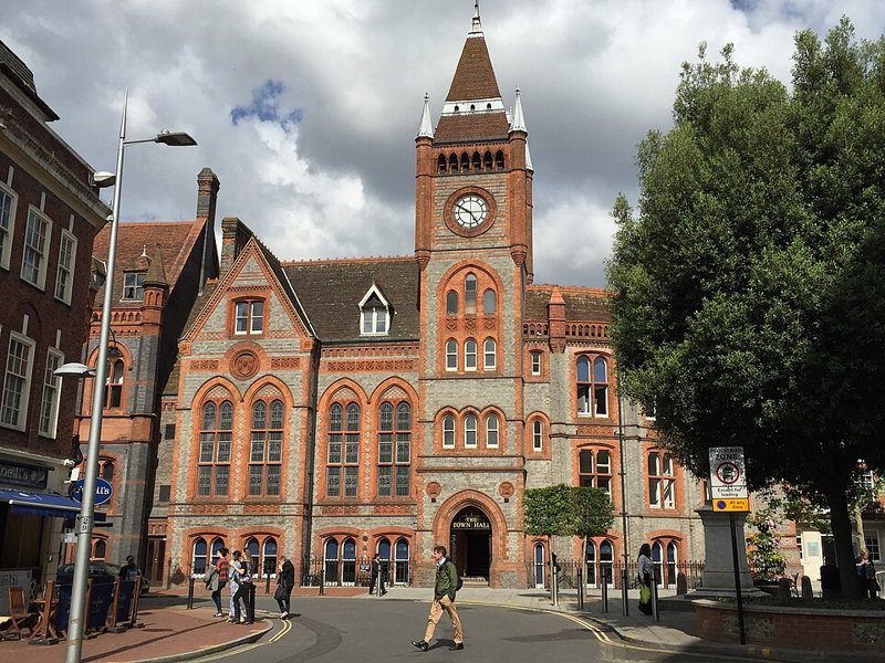 Reading — local landmark view